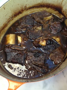 Braised Short Ribs with Dried Cherries